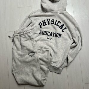 Gymshark PHYS ED sweat set